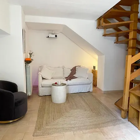 Ferienhaus Captain's Quarters - Townhouse On Maggiore *