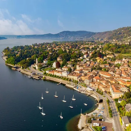 Captain's Quarters - Townhouse On Maggiore Lesa