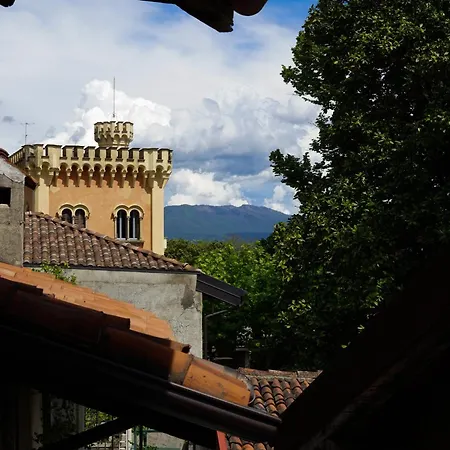 Captain's Quarters - Townhouse On Maggiore