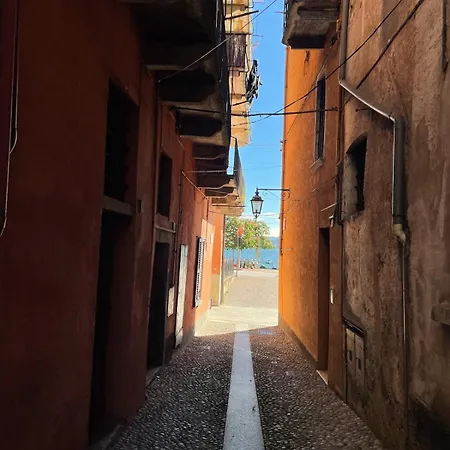 Holiday home Captain's Quarters - Townhouse On Maggiore *